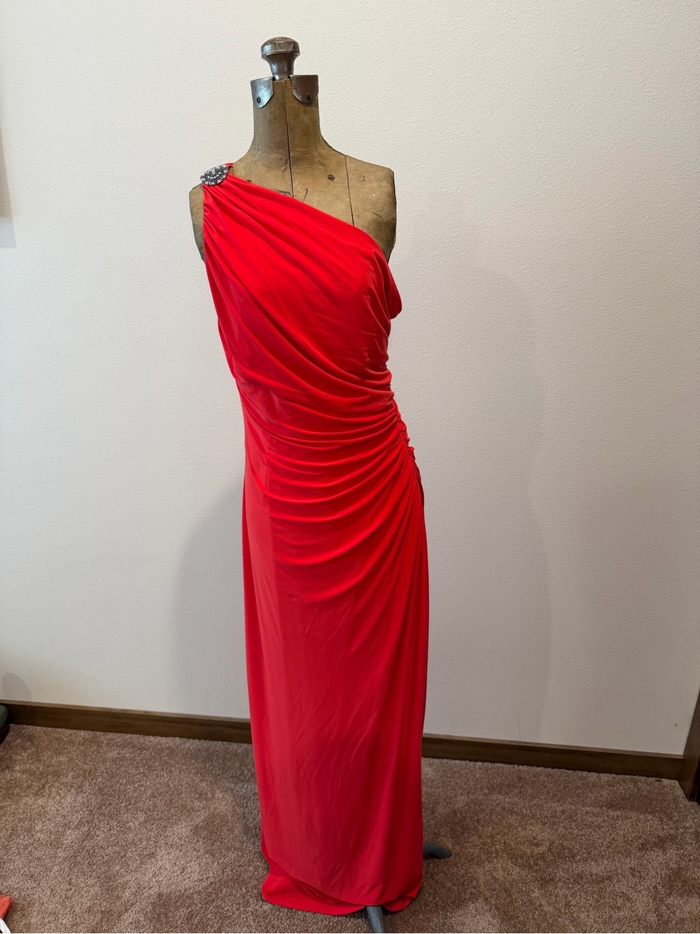 Ralph Lauren One-Shoulder Red Evening Gown with Shoulder Brooch